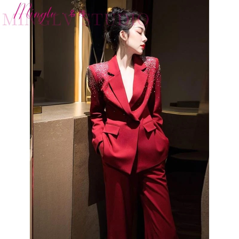 2025早秋新款轻奢时尚优雅烫钻红色休闲西装外套直筒裤两件式套装