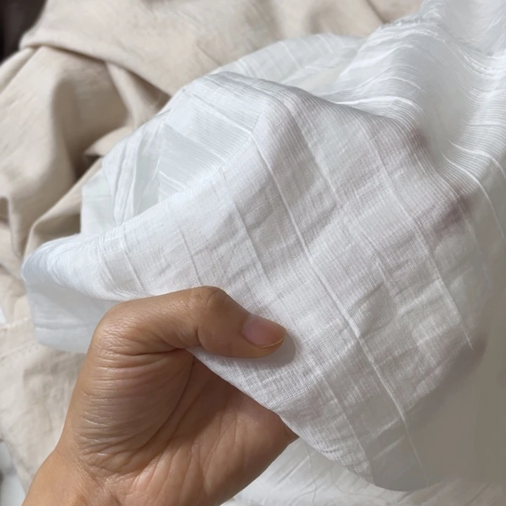 天丝（莱赛尔纤维）白色树皮皱2米