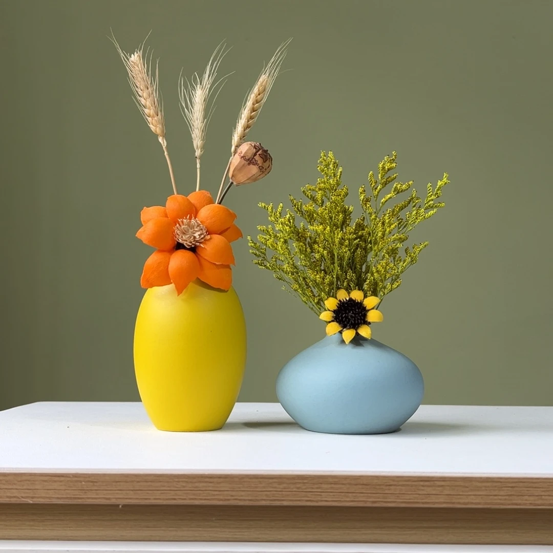 瓶花瓶带花高度20-30厘米左右