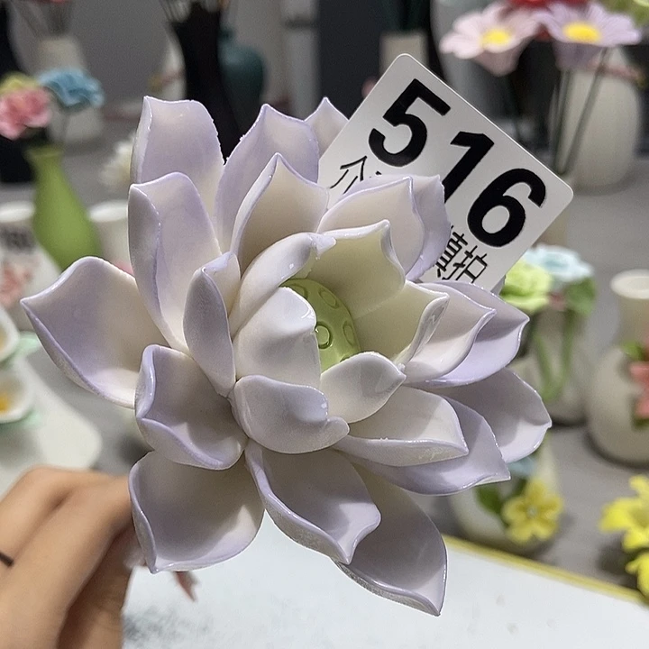 陶瓷纯手工捏花设计