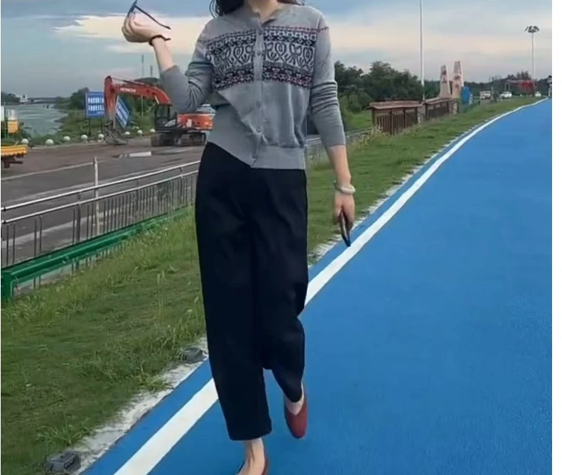 时尚潮流百搭精品女装dgd3618