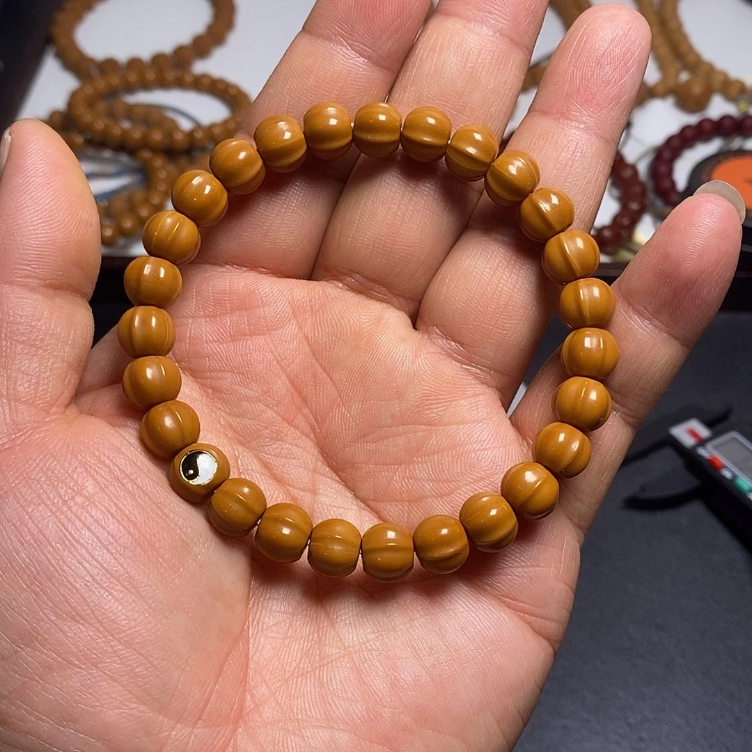 猴头核桃吊坠全品9左右鲨鱼鳍31号