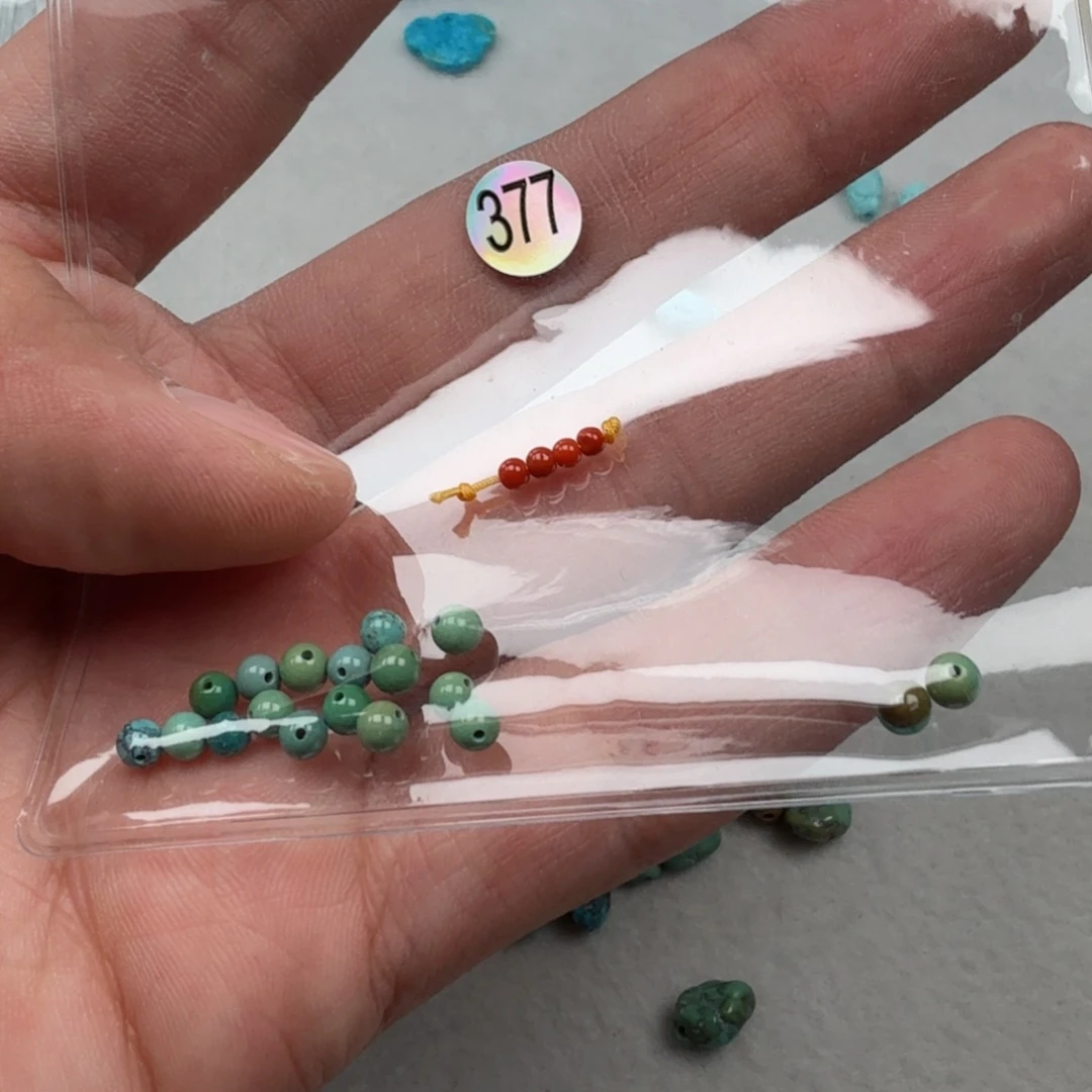 是***么南红玛瑙未镶嵌珠宝奇石