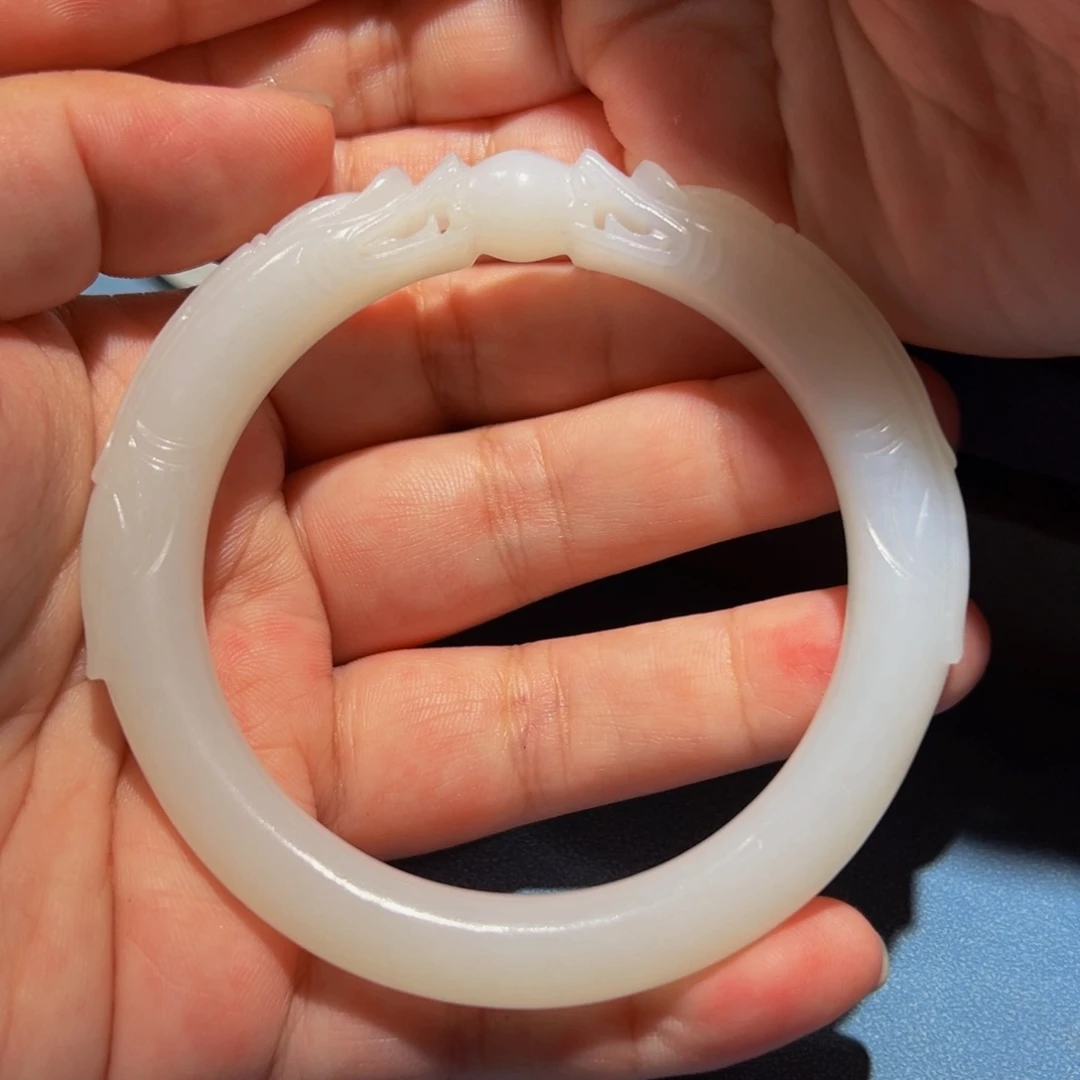 【闪购商品】和田玉未镶嵌车挂墲****诺