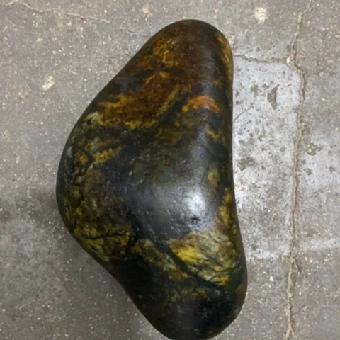 未镶嵌和田玉（糖玉）挂件