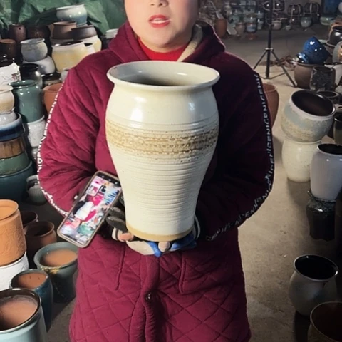 口20高32瑕疵底裂盆子