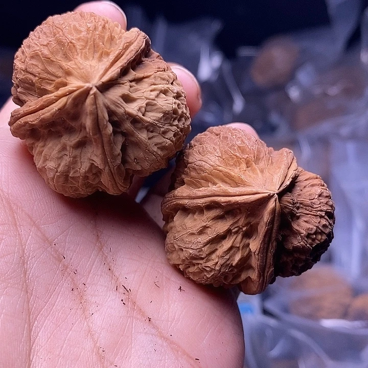文玩核桃把件  305