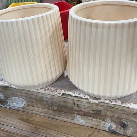 有孔！！有问题问客服，满9元包邮