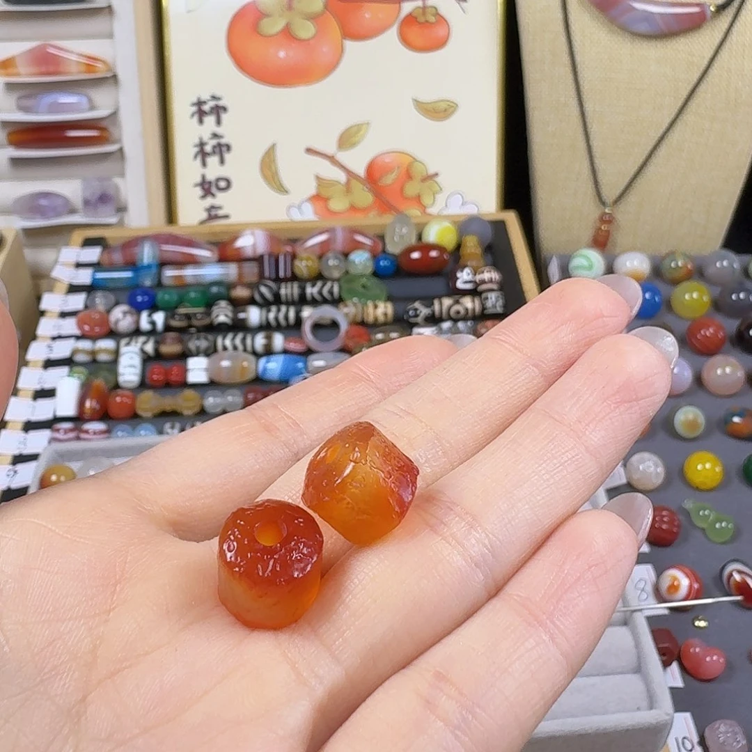 阿***瑶玛瑙/玉髓未镶嵌颈饰