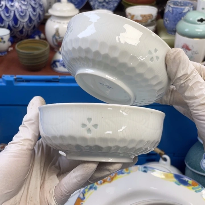 他家瓷器真美…开播了