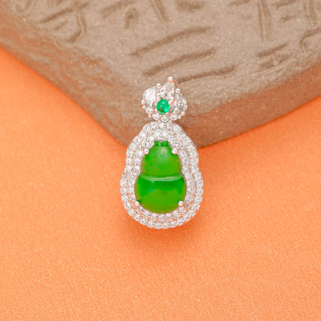 天然A货气质葫芦吊坠镶嵌轻奢满绿时尚高多样性发货其一2