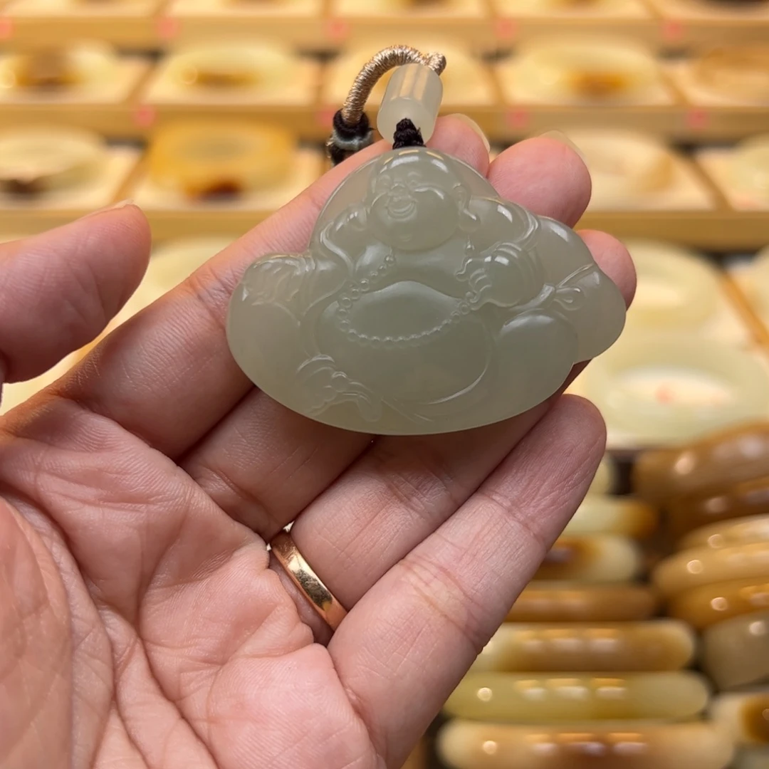 和田玉未镶嵌颈饰17