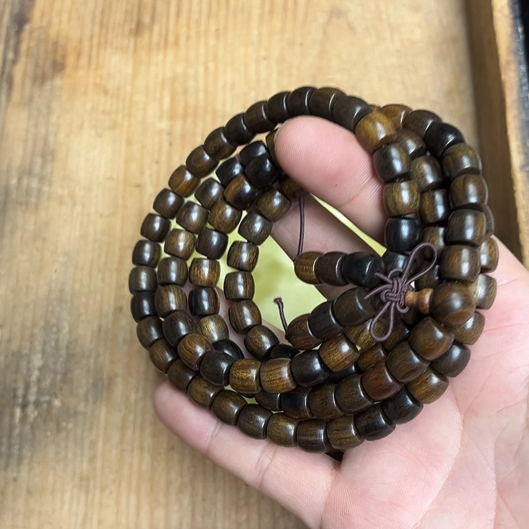 大叶紫檀（黑酸枝木类）