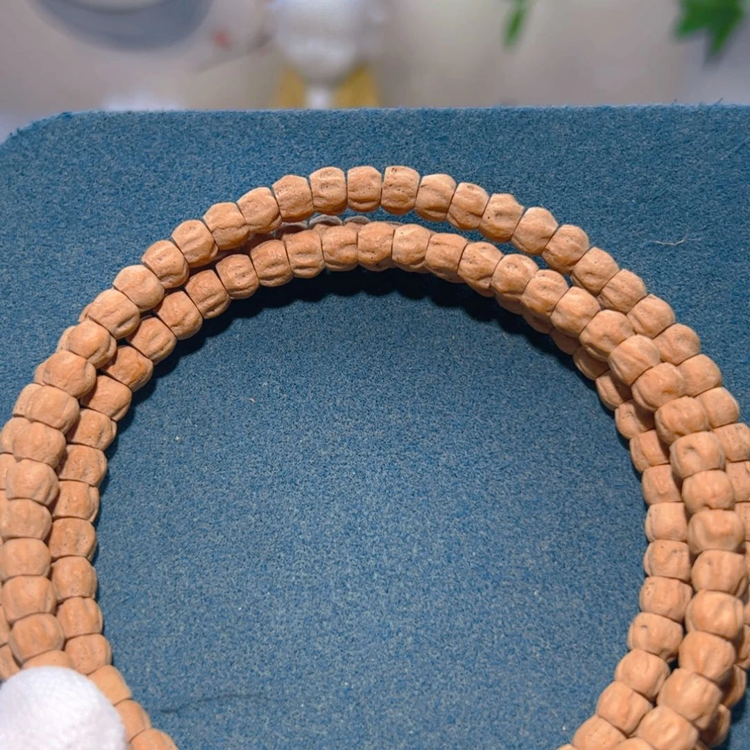 柏香籽/百香籽吊坠全****望