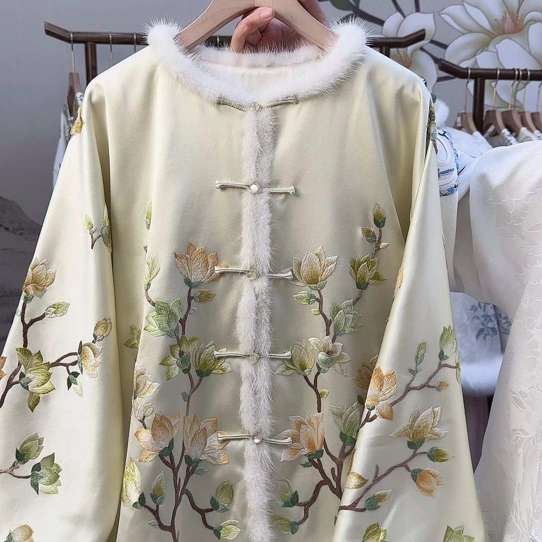 刺绣15.真丝苏绣棉服款外套