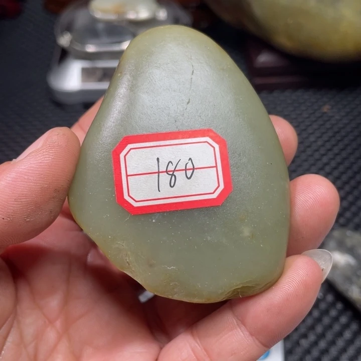 颈饰未镶嵌和田玉180