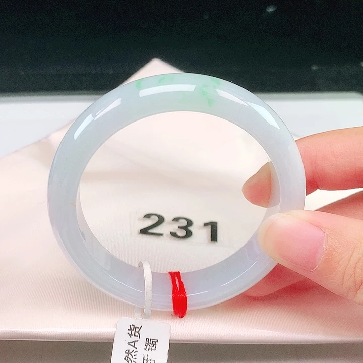 翡翠未镶嵌手镯翡翠手镯