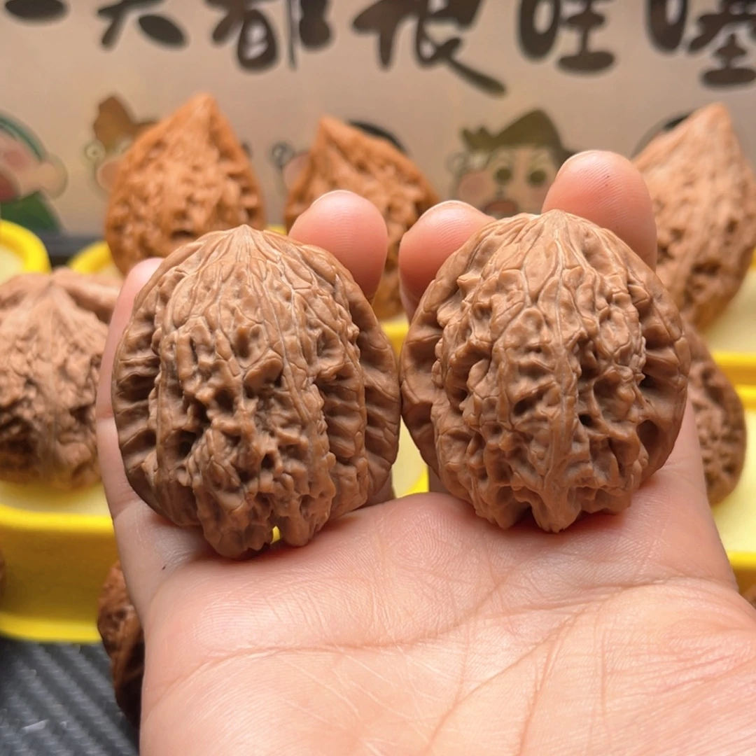 吊坠文玩核桃40全品暴雪