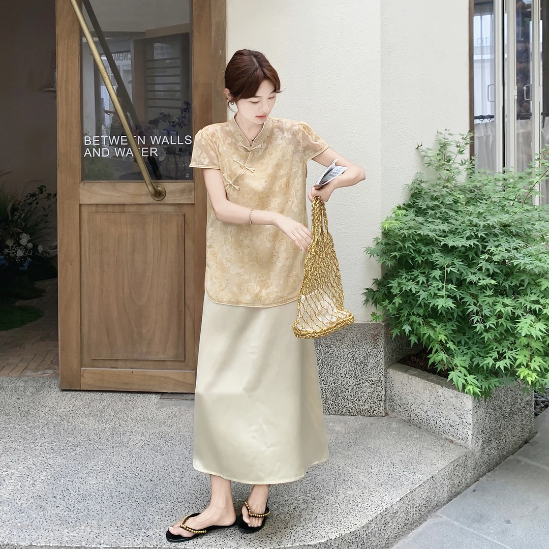 新中式出片氛围感贵系穿搭套装2025夏季新款提花上衣吊带裙两件套