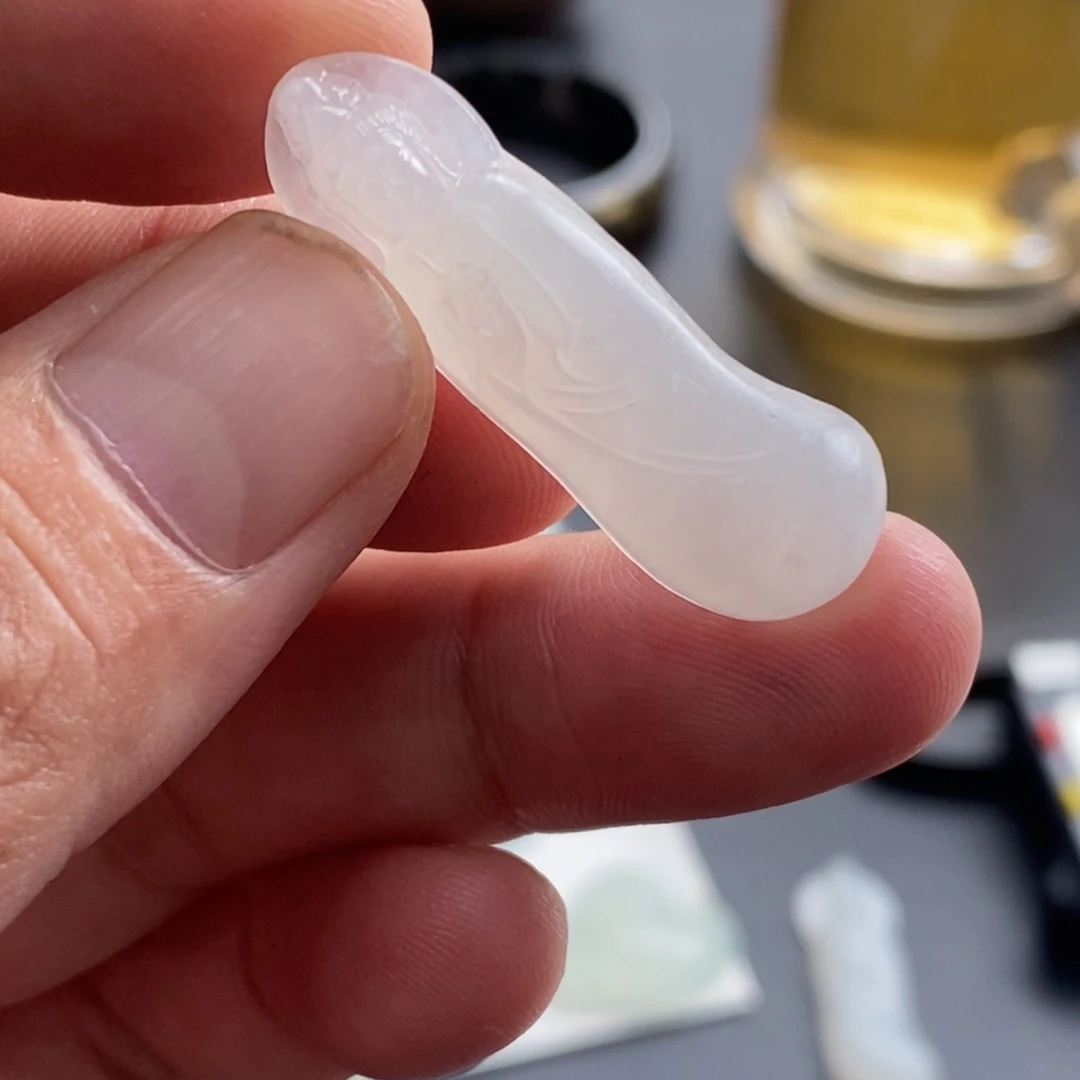未镶嵌定制翡翠挂件