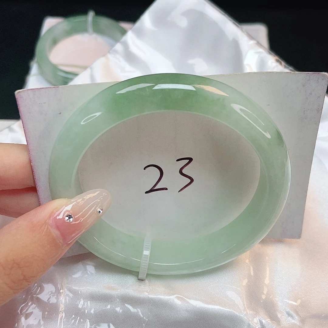 翡翠手镯未镶嵌正圈57.7