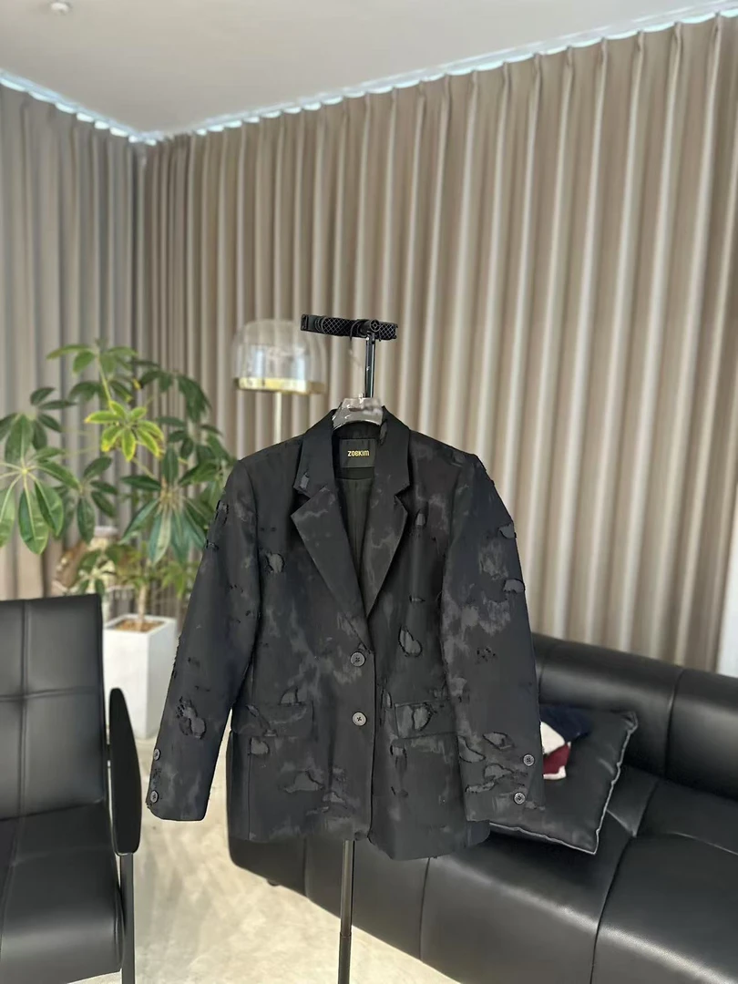 【柳青女装】2024秋冬季新款设计款破碎拼接时髦西装外套