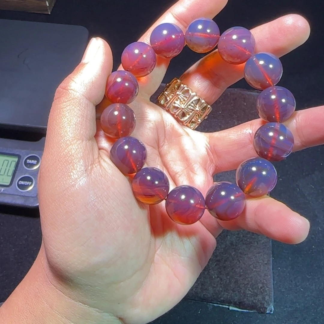 琥珀未镶嵌裸石琥珀