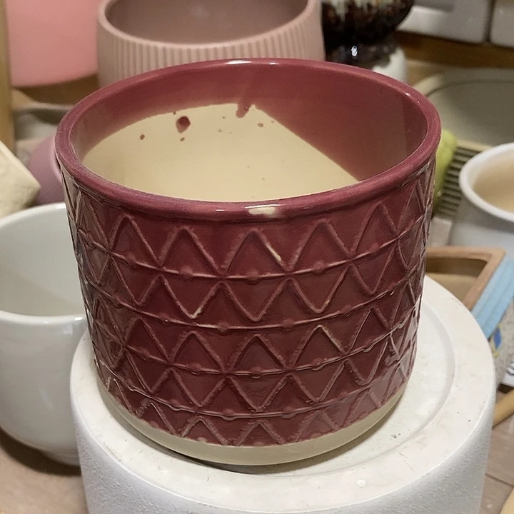 摆件陶盆有孔 瑕疵介意勿拍