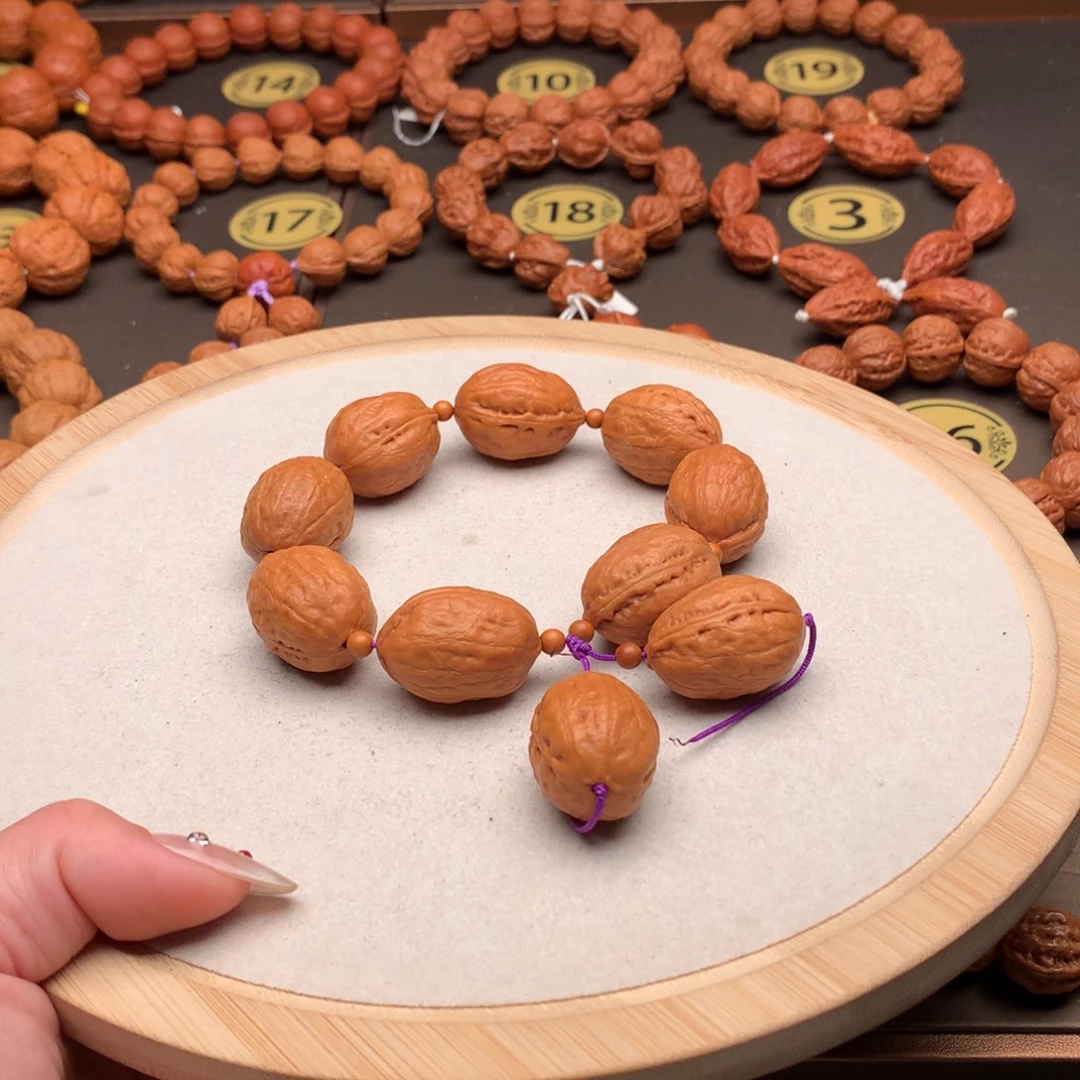 文玩核桃手串大枣