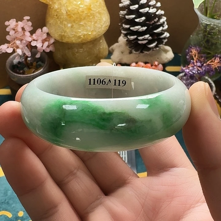 翡翠未镶嵌手镯翡翠手镯
