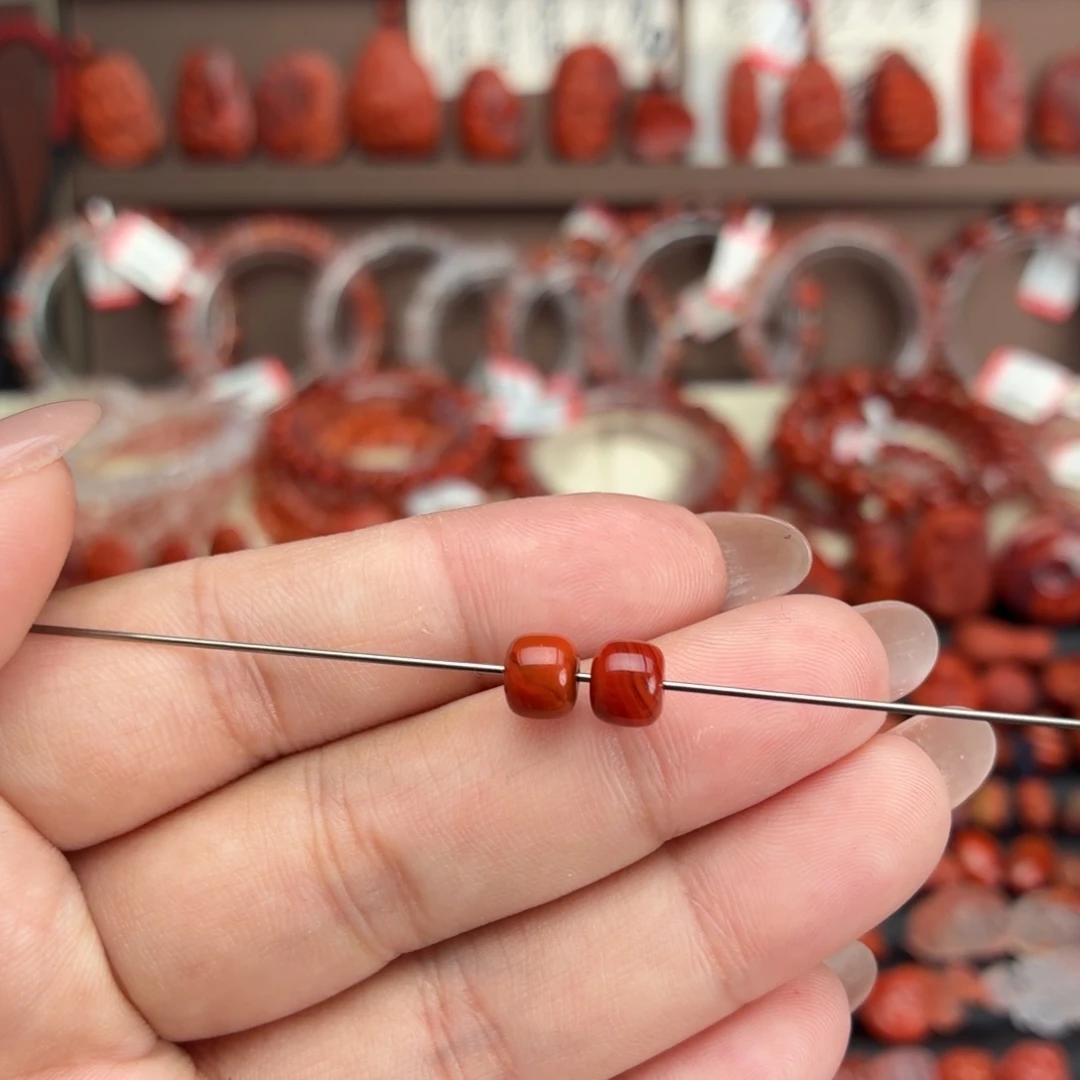 南红玛瑙未镶嵌颈饰6咪➕老型珠一对