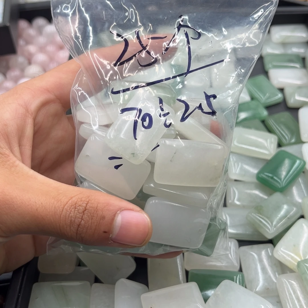 瀚***妈玛瑙/玉髓合金颈饰