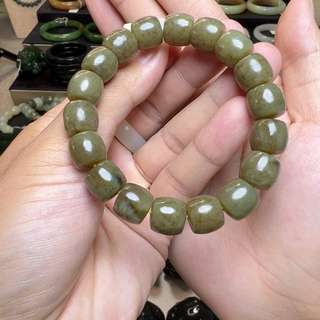 未镶嵌手串和田玉