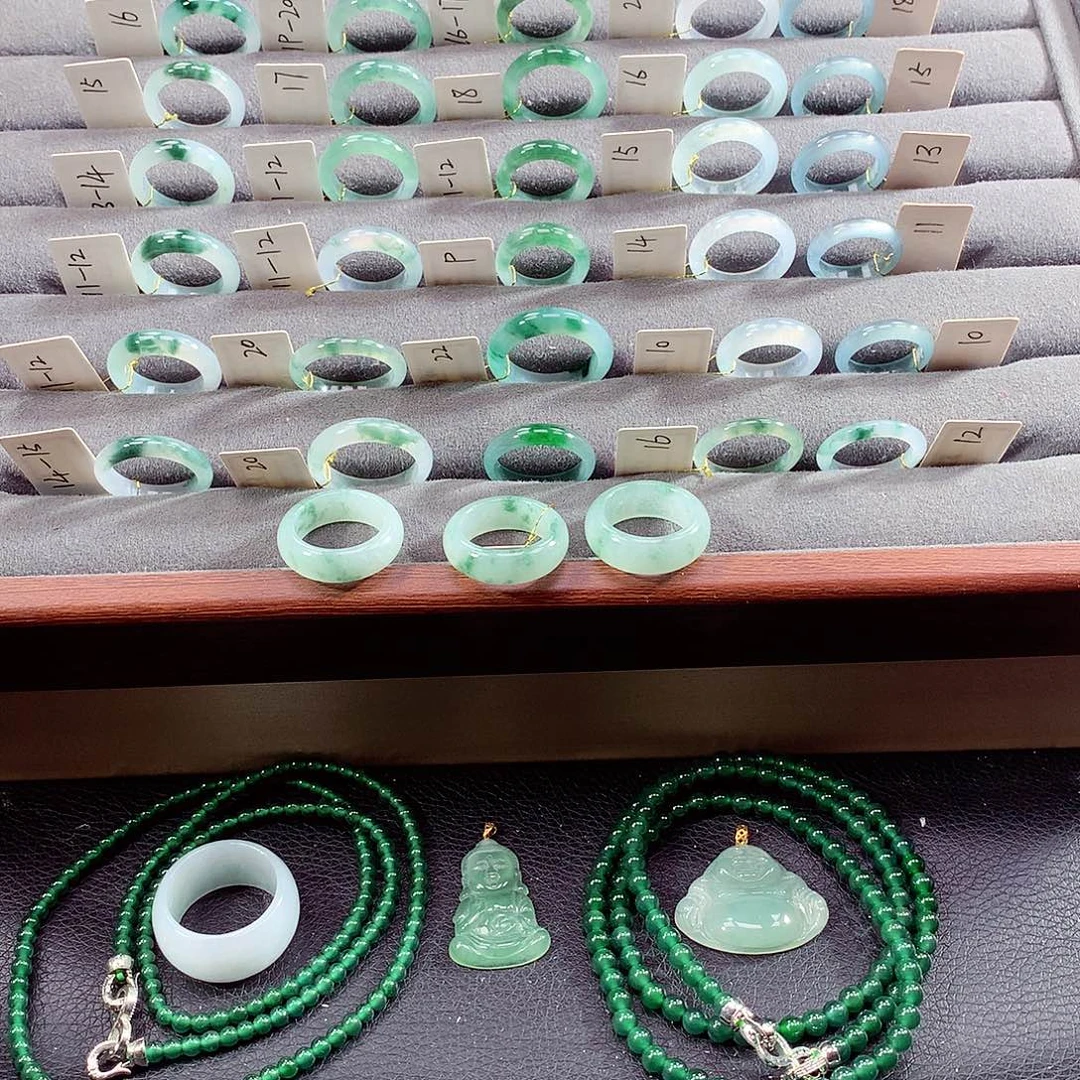 翡翠未镶嵌戒指天然a货