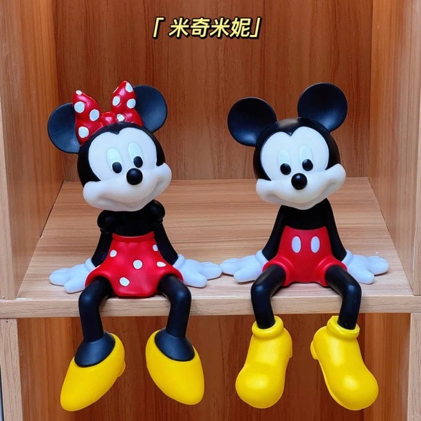 创意新款米奇米妮情侣摆件婚礼装饰公仔轻奢家居客厅家居装饰品