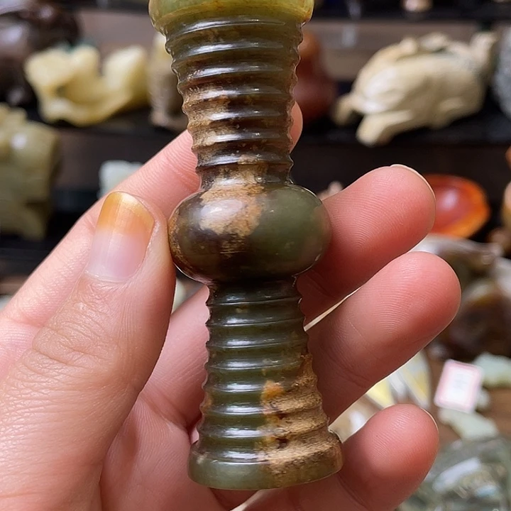 和田玉（糖玉）未镶嵌颈饰