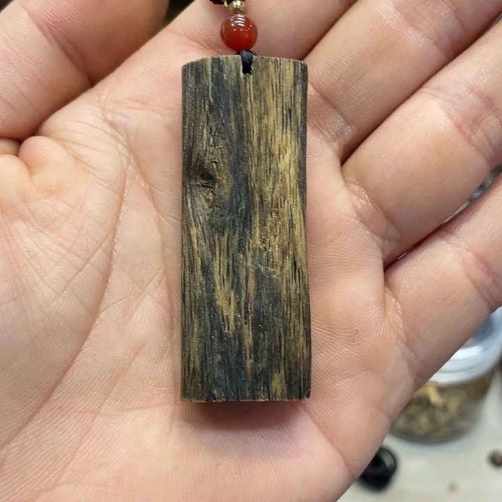 沉香吊坠奇楠挂件红油老料