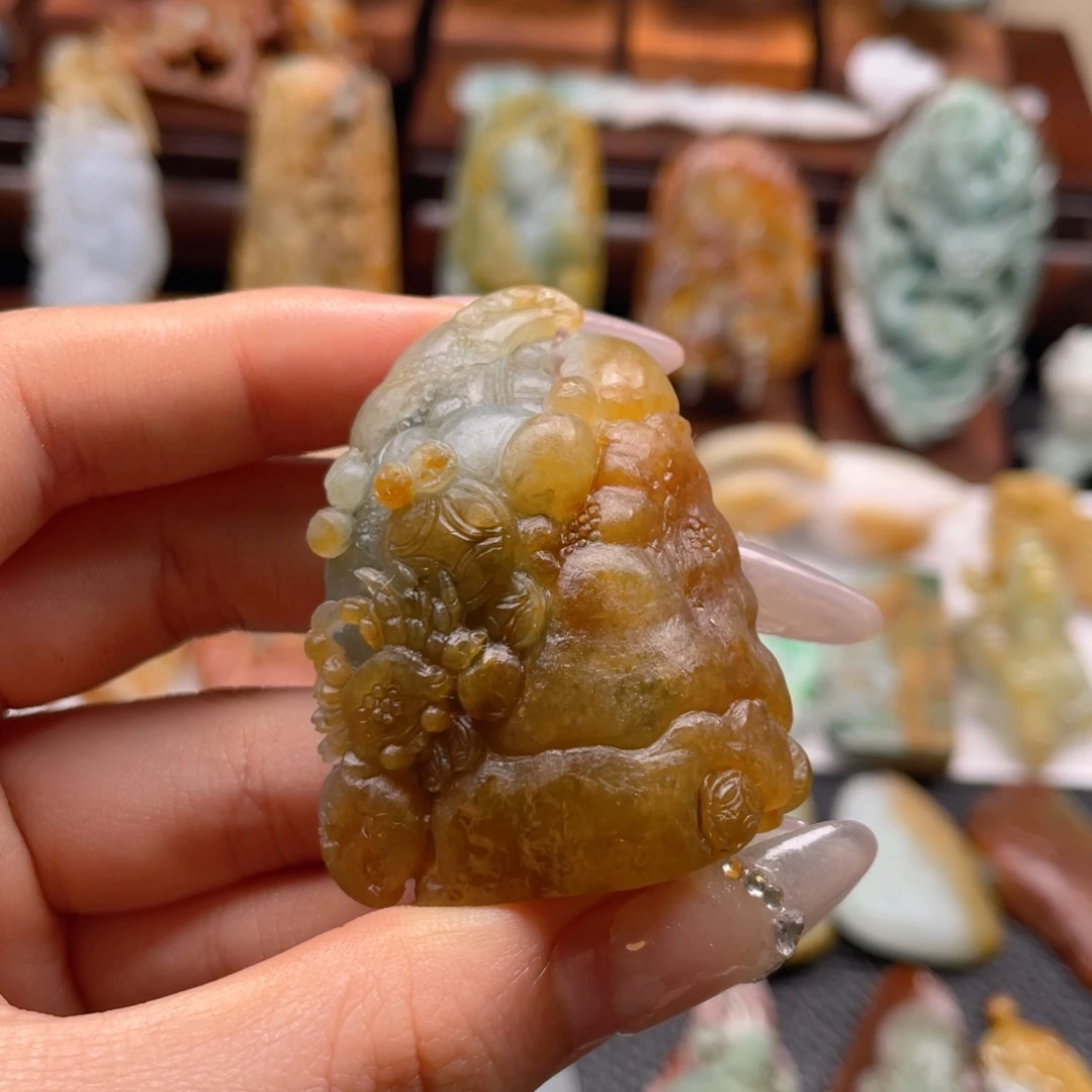 定制翡翠未镶嵌翡翠