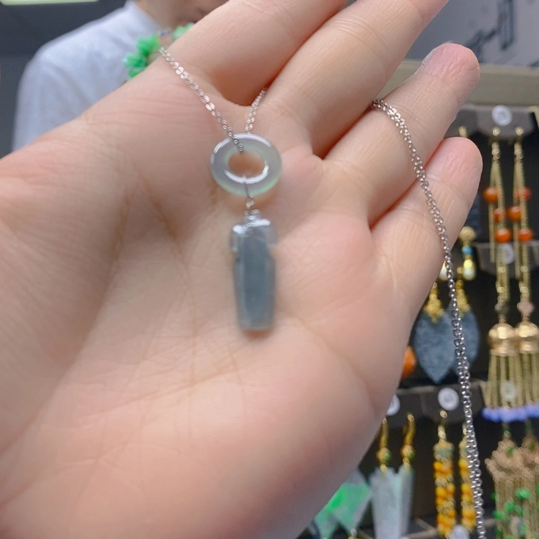 未镶嵌翡翠耳饰翡翠