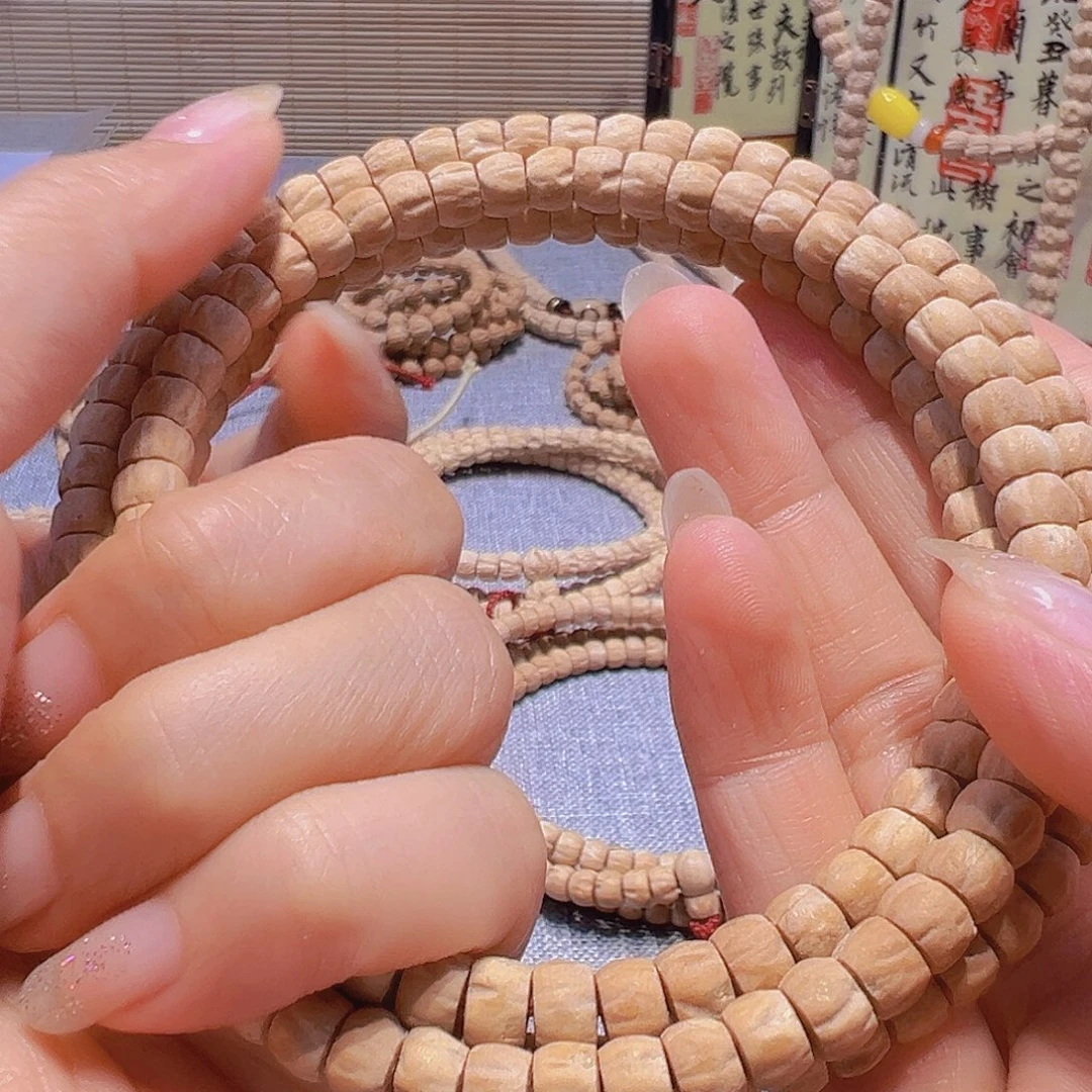 布***N柏香籽/百香籽吊坠