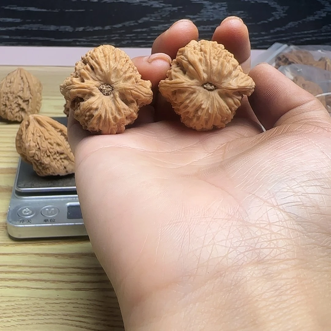 当***逆吊坠桃核核桃核桃
