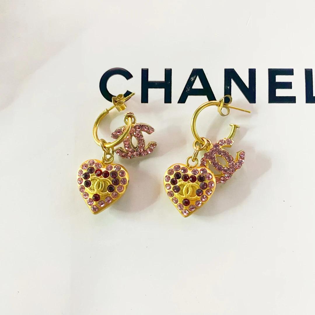 95新 Chanel/香奈儿 Chanel vintage香奈儿中古爱心粉钻耳钩