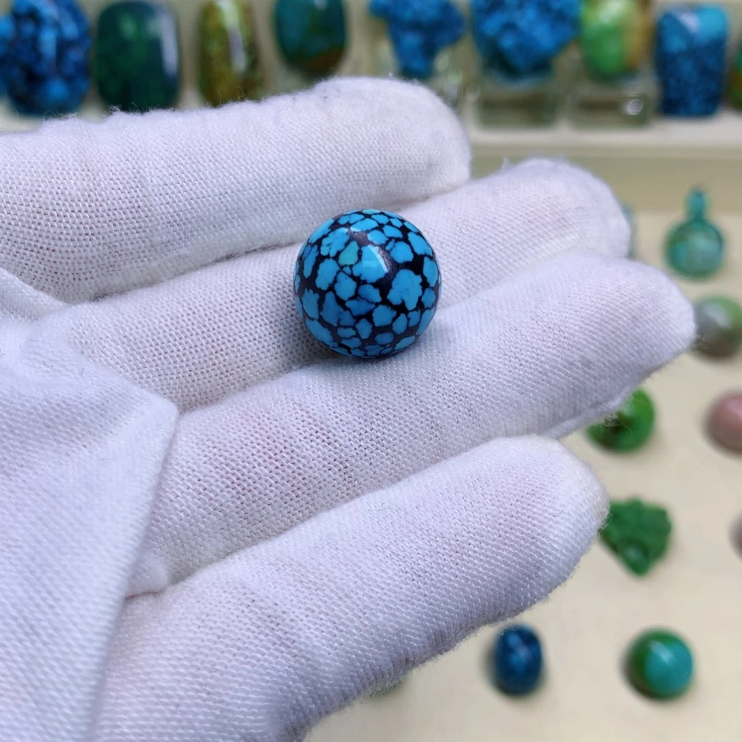 绿松石未镶嵌三彩随行