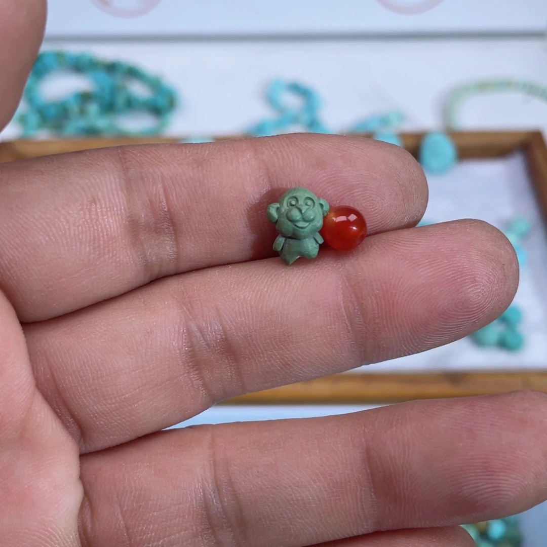 南红玛瑙未镶嵌颈饰325