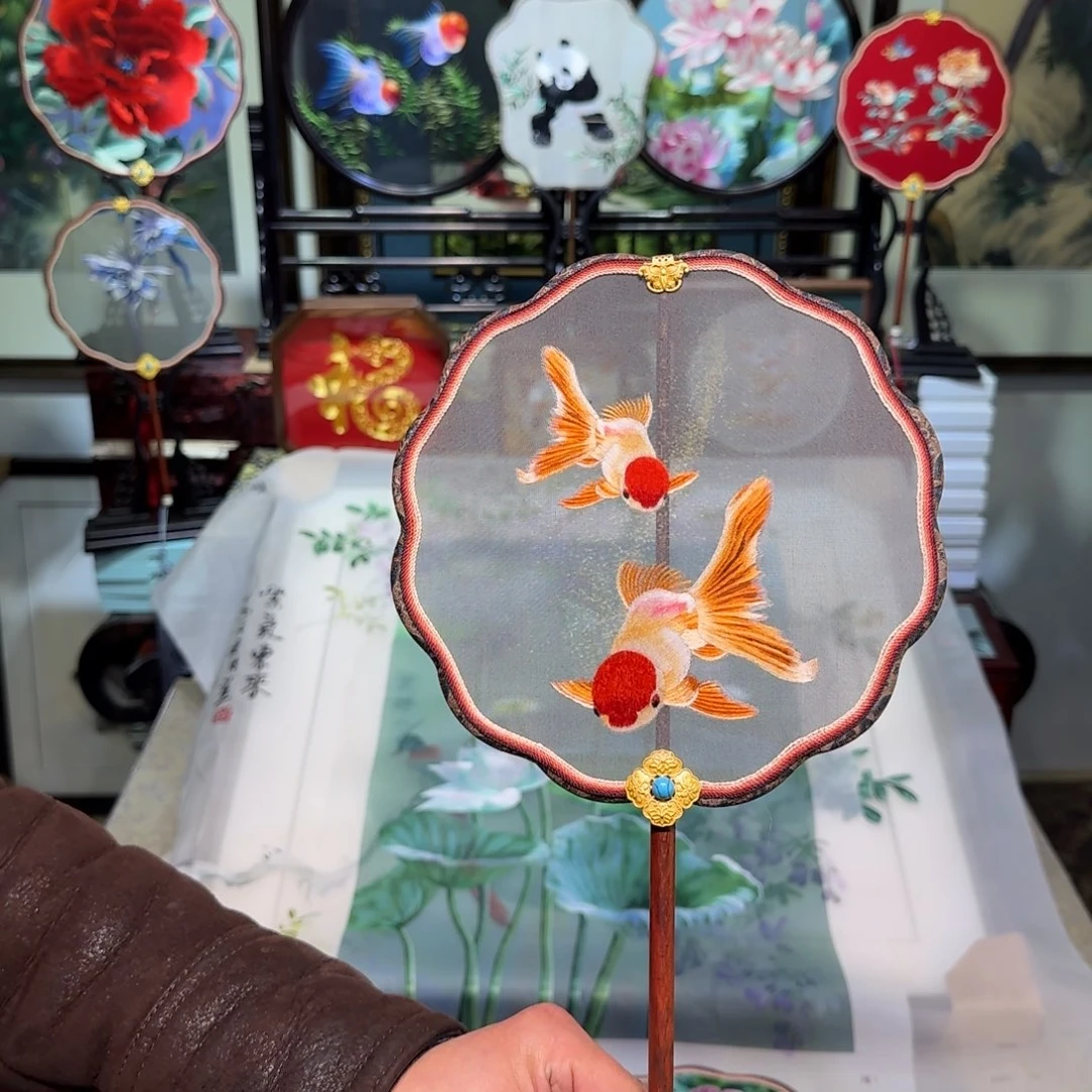 刺绣刺绣工艺精湛异色