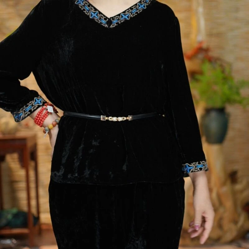 【骑袍】定制高级搭配裙子的连衣裙珍珠扣小皮腰带新款2024上新