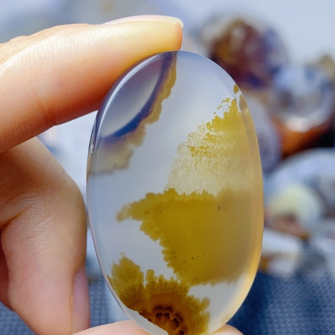 玛瑙/玉髓未镶嵌珠宝奇石