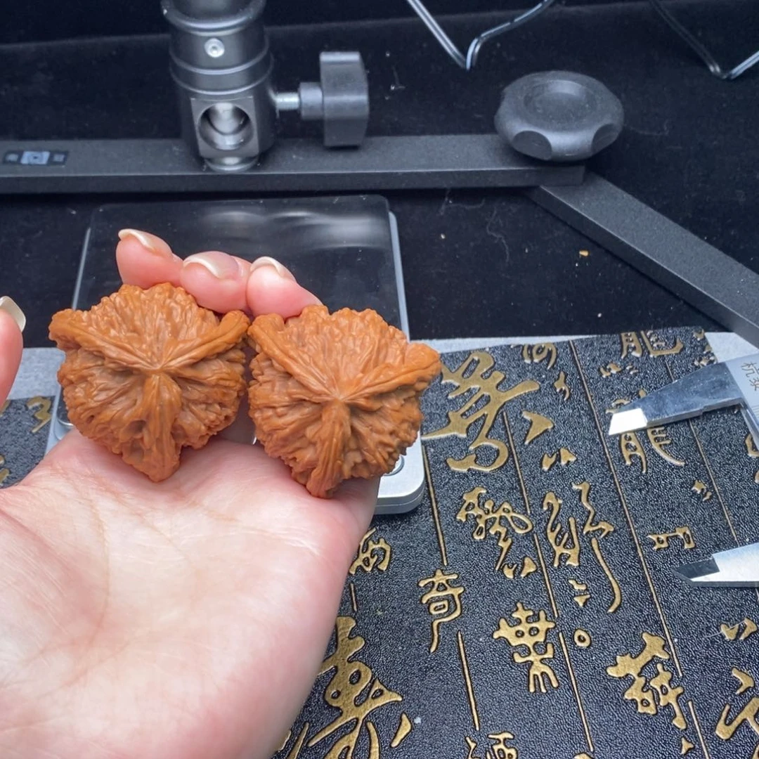 名***字文玩核桃把件111111111111