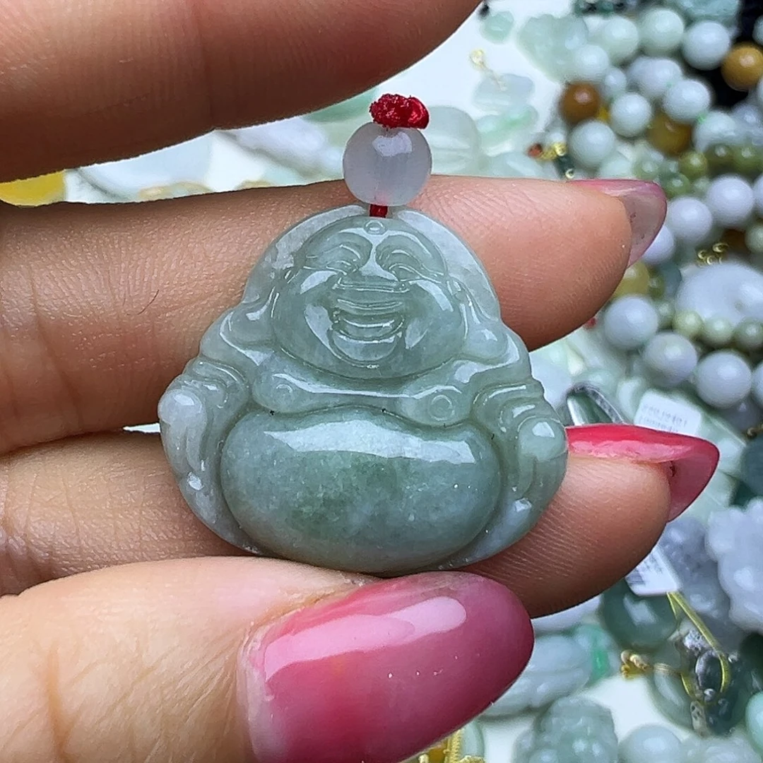 翡翠未镶嵌颈饰富贵