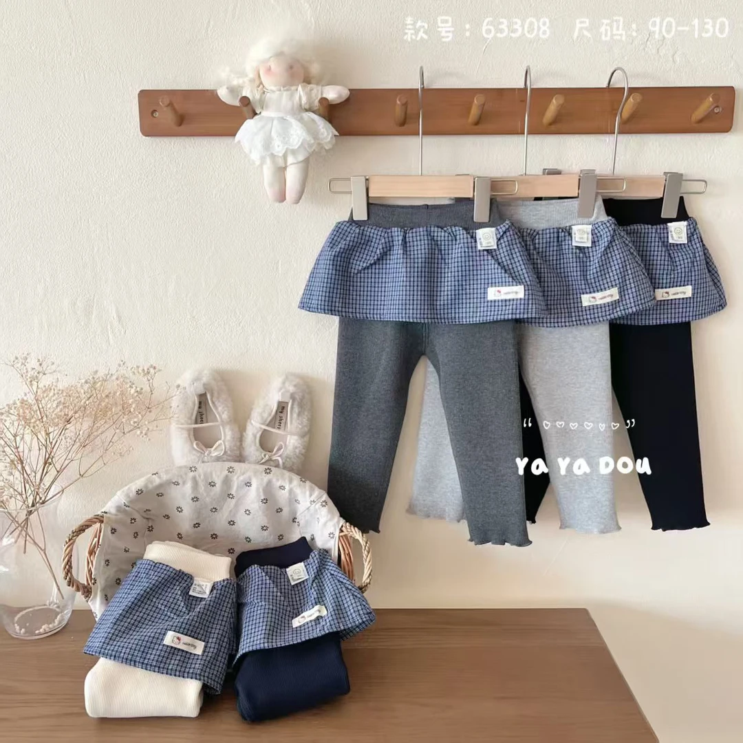 女童秋冬韩版百搭格子屁帘一体绒厚打底裤洋气女宝宝裤子